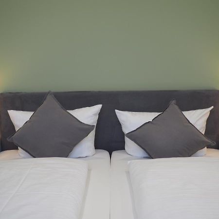 Tessin Lok - Die Pension - Das Restaurant מראה חיצוני תמונה